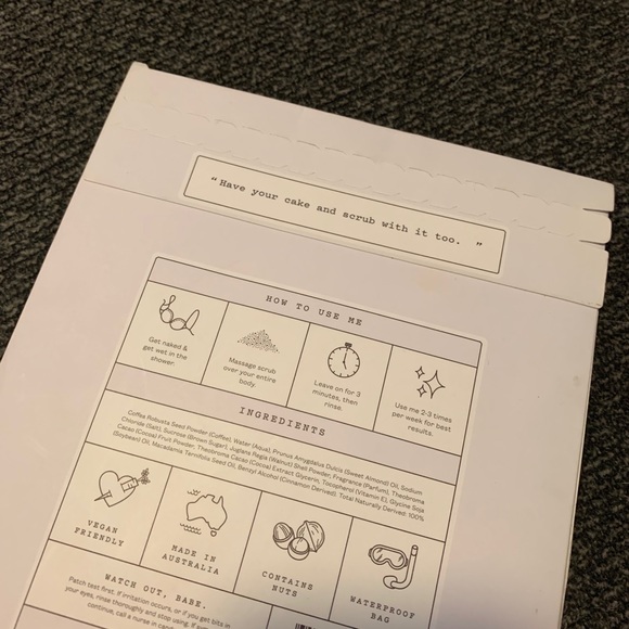 Frank Body Cacao Coffee Scrub - Picture 2 of 2